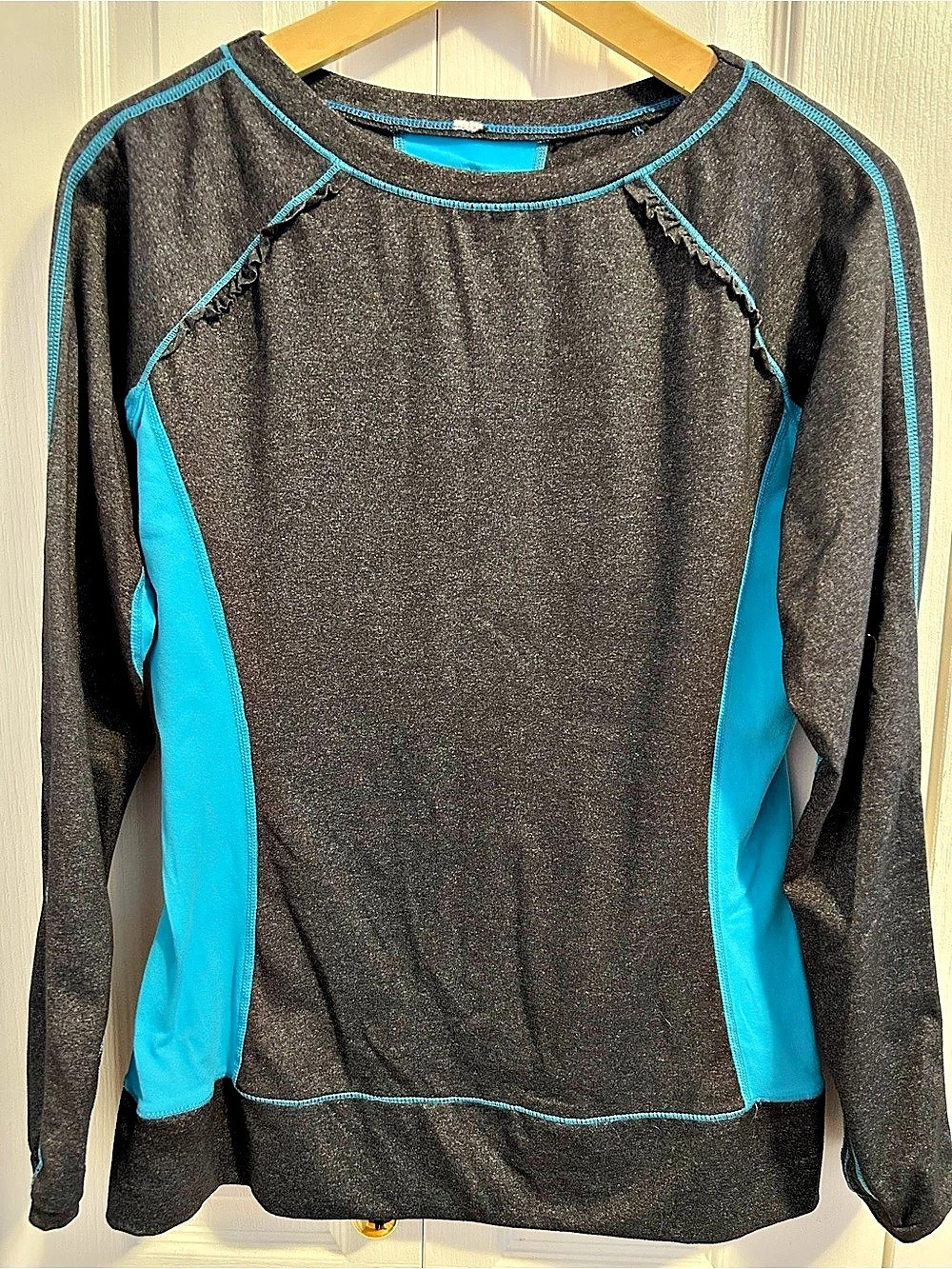 Lululemon Full Tilt Long Sleeve Athletic Top